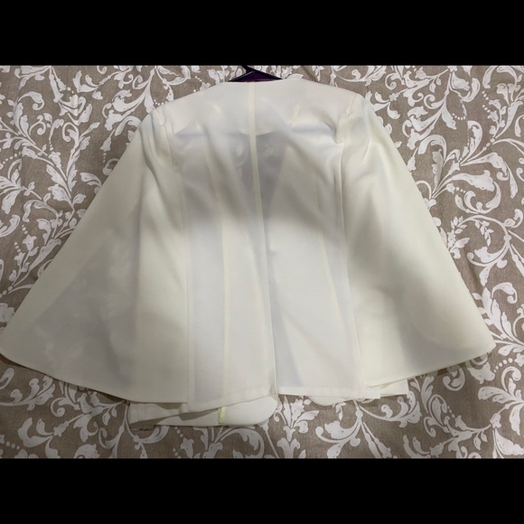 Cape Blazer - Picture 2 of 3